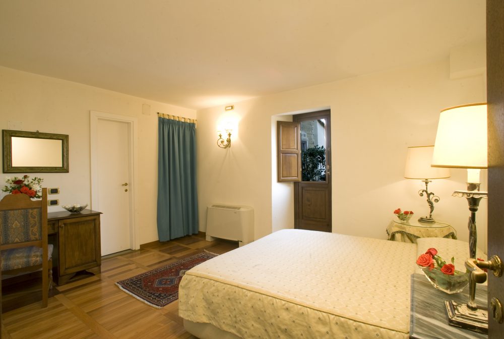 Hotel in Sovana in the Tuscan Maremma near Sorano